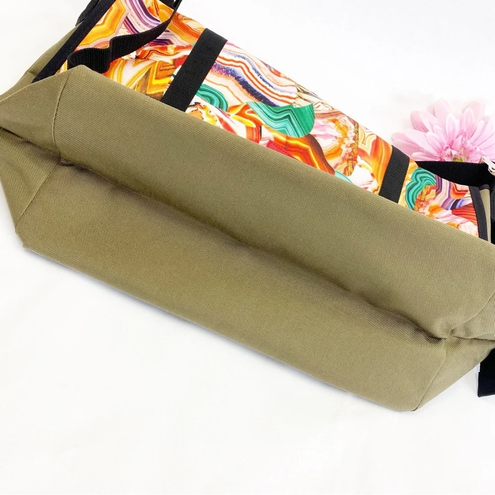 Free People Movement Manhattan Portage Kaleidoscope Messenger Bag Computer Case